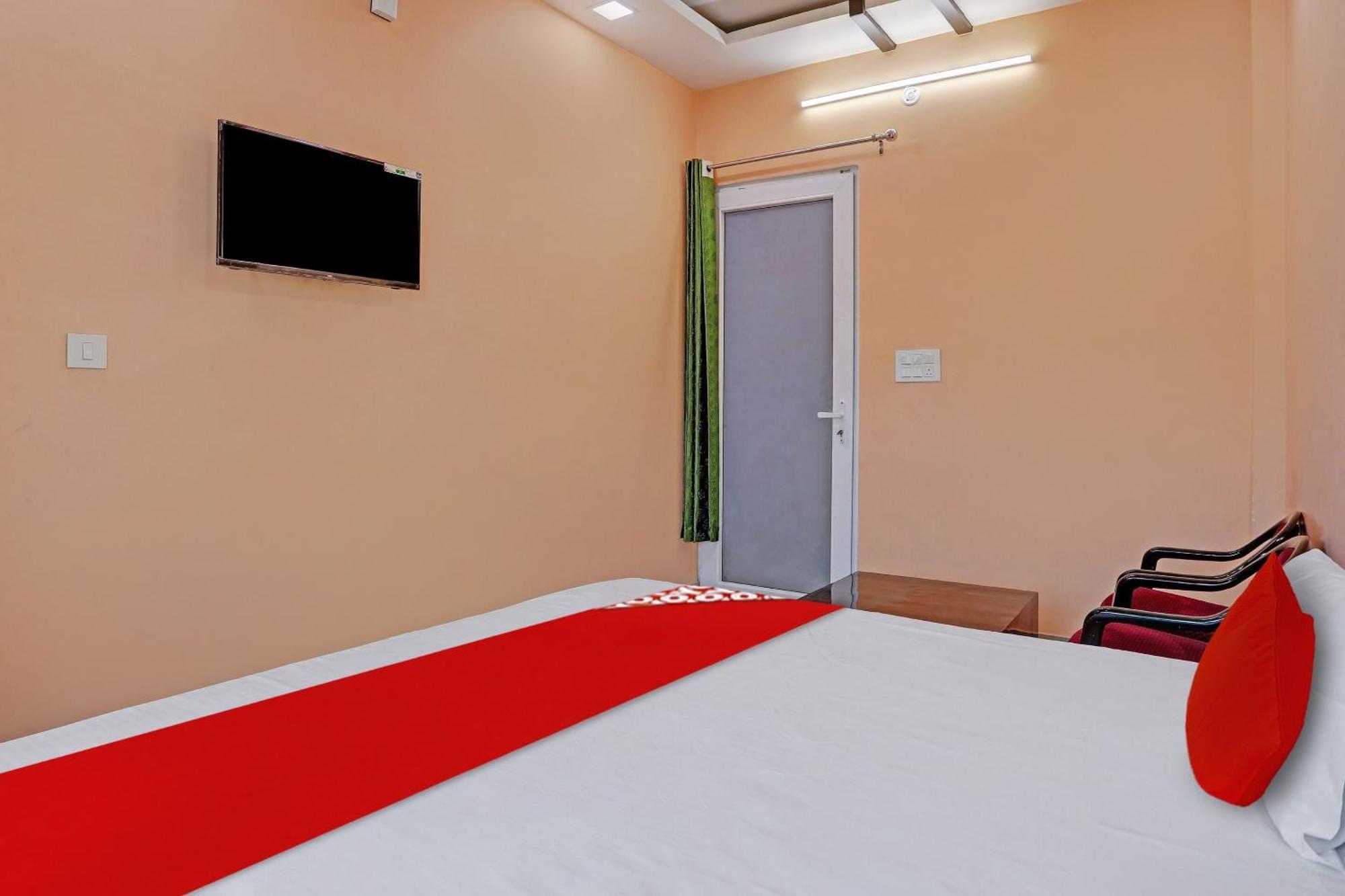 Hotel O Mb Garden & Resorts Lucknow Buitenkant foto